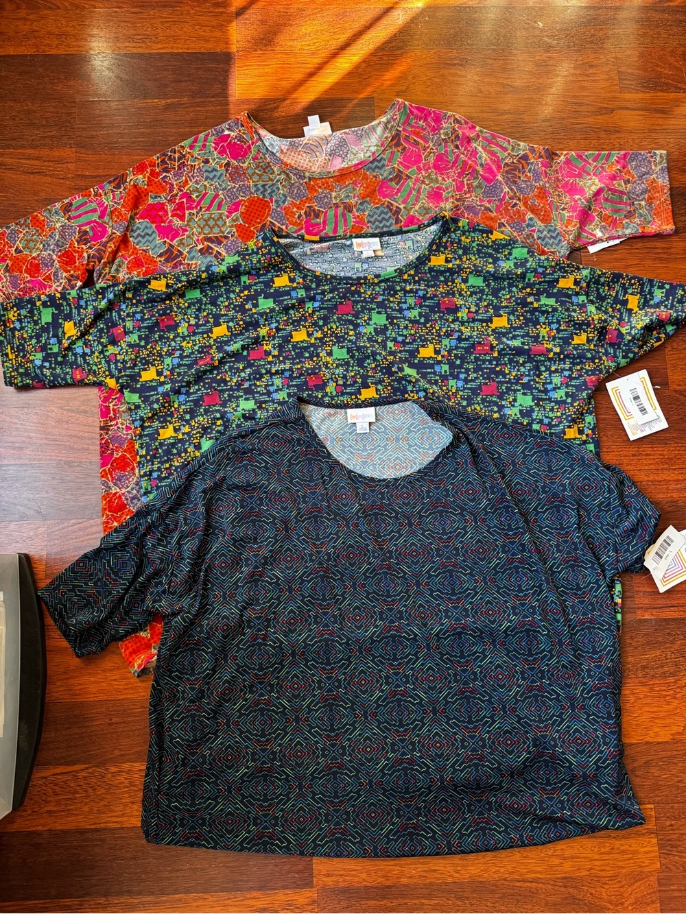 LuLaRoe women’s  Short-Sleeve Tops - Set of 3 NWT